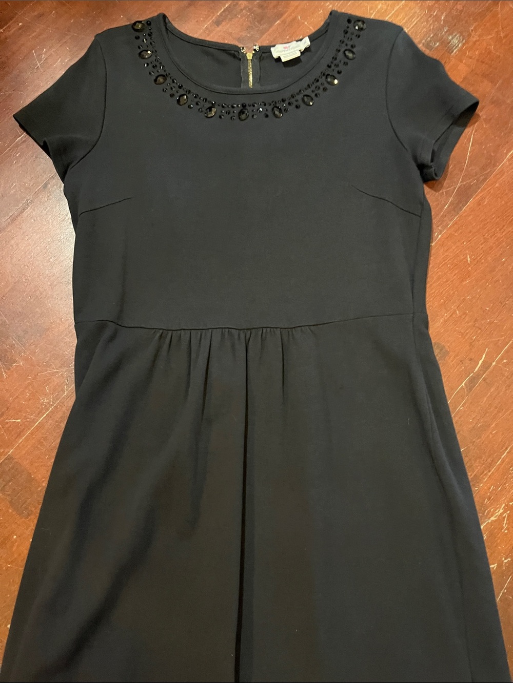 Vineyard Vines Black Short Sleeve Jewel-Neck Dress - Picture 4 of 9
